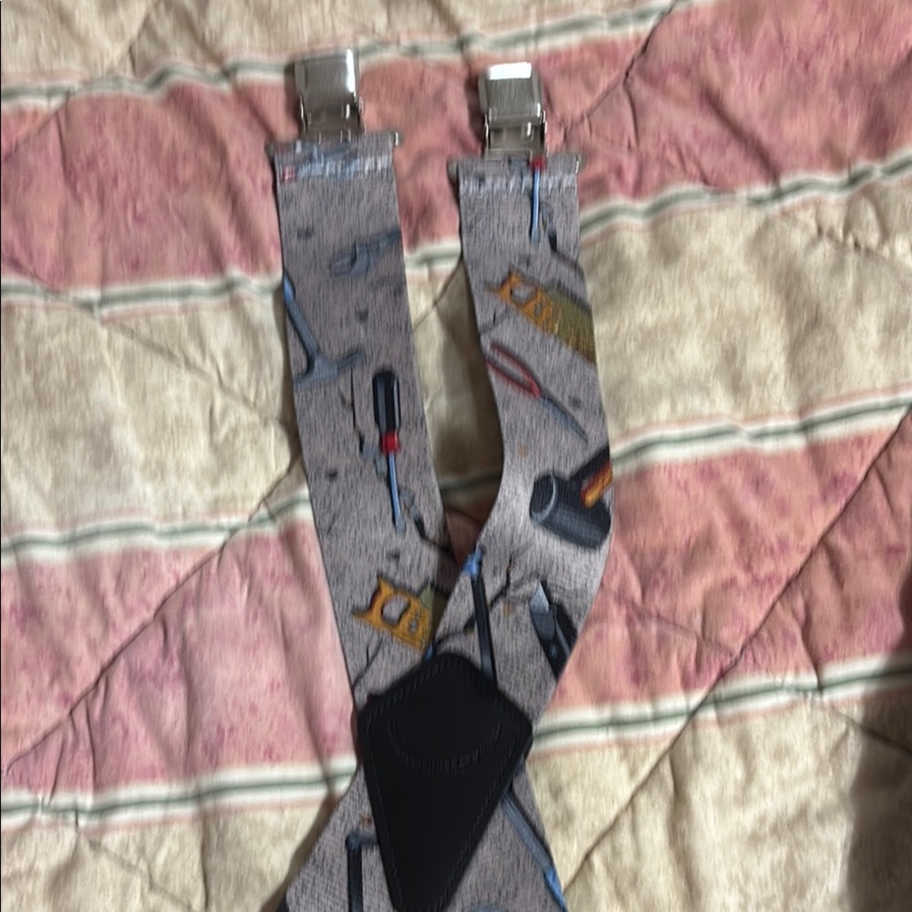 NWT Men's Gray Tool Pattern Suspenders size 48 inch/121cm